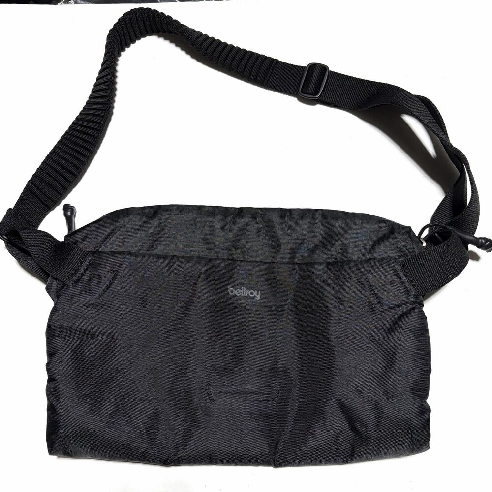 Bellroy Lite Sling Bag Black